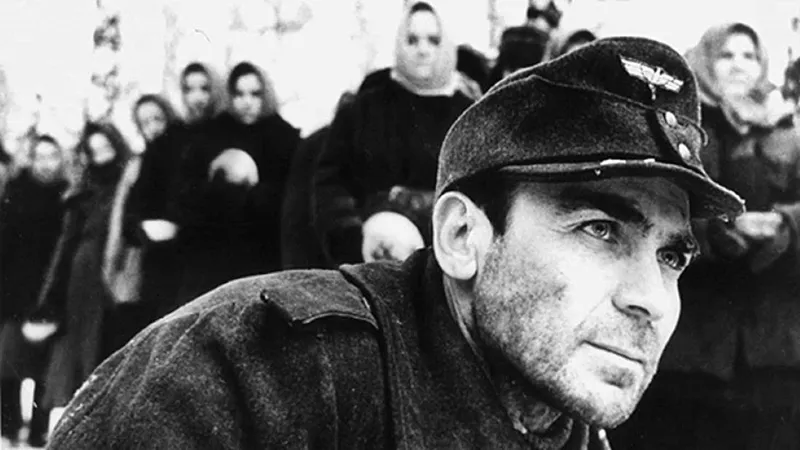 Кадр из фильма «Проверка на дорогах»